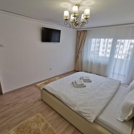 Apartament Gold Luxury Tîrgu Ocna Eksteriør bilde