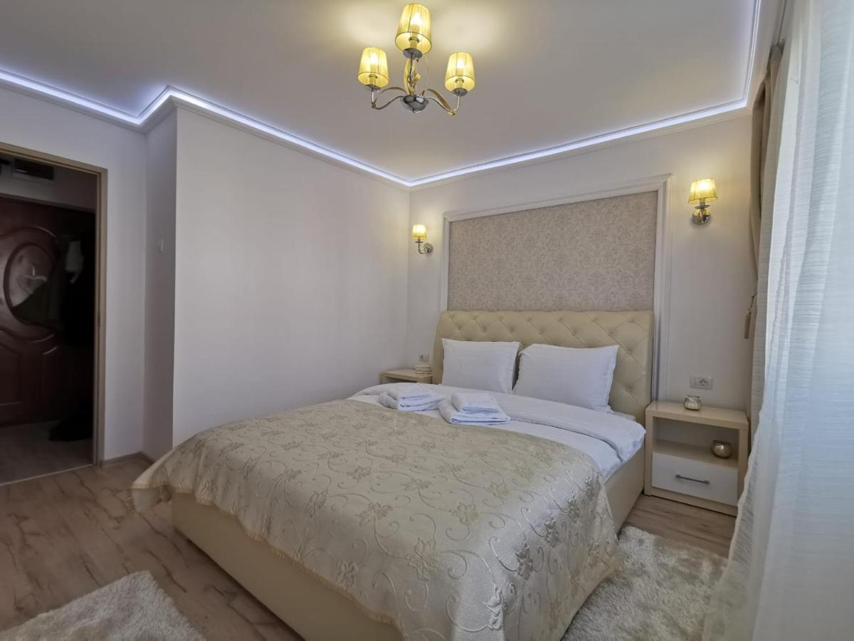 Apartament Gold Luxury Tîrgu Ocna Eksteriør bilde